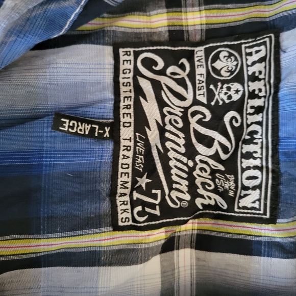 🔥Affliction🔥 - Picture 5 of 10